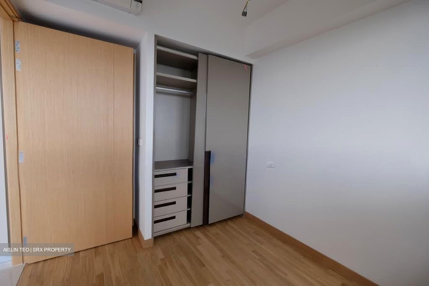 Commonwealth Towers (D3), Condominium #541041581